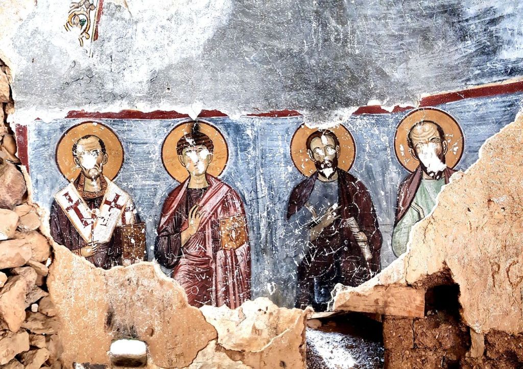 Stupide: Deir es Salib